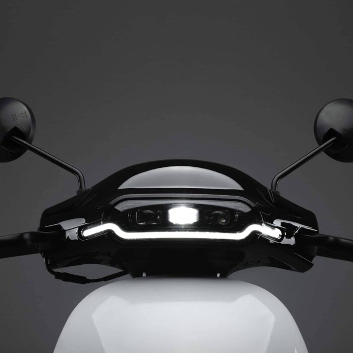 Scooter-Electrique-125-Horwin-EK3-DS-4.jpg