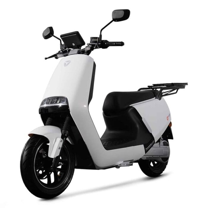 Scooter-Electrique-Yadea-G5-Pro-Delivery.jpg
