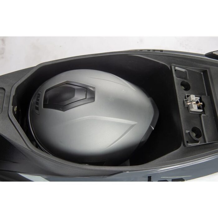 TNT-MOTOR-SCOOTER-BOSTON-12-EURO-5-5.jpg