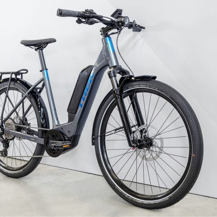 Trek-Allant-6-Lowstep-Shimano-Deore-10V-545-Wh-650b-2_11zon.jpeg