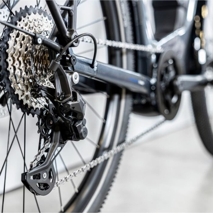Trek-Allant-6-Lowstep-Shimano-Deore-10V-545-Wh-650b-6_11zon.jpeg