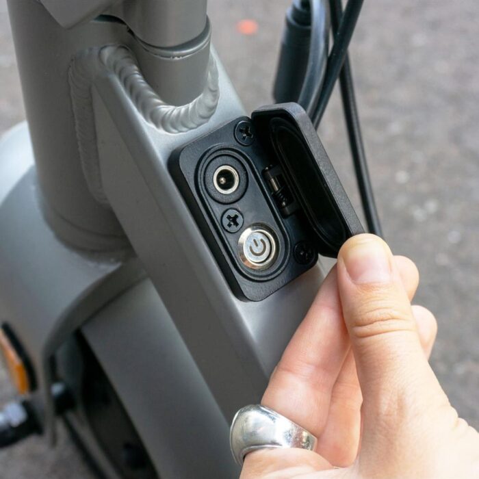 Trottinette-electrique-YEEP.ME-85-signature-6.jpg