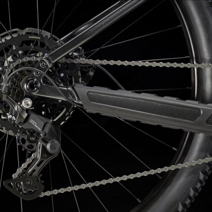 VTT-Electrique-Semi-Rigide-Trek-Marlin-6-4.jpeg