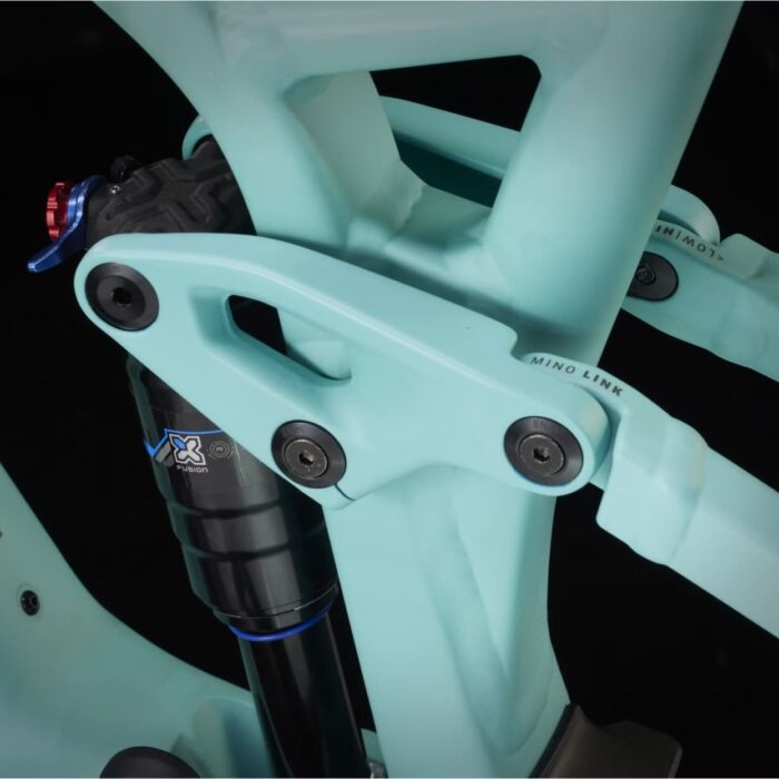 VTT-Electrique-Tout-Suspendu-Trek-Fuel-EXe-5-5.jpeg