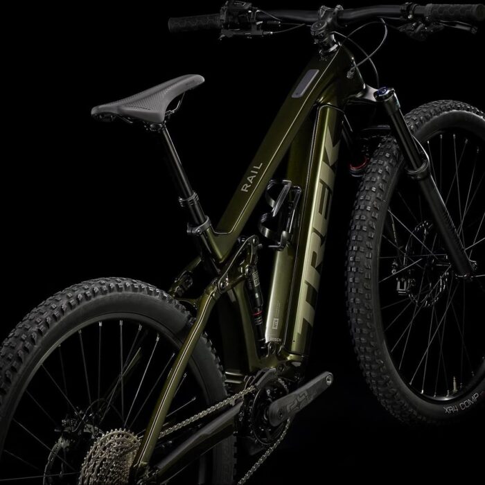 VTT-Electrique-Tout-Suspendu-Trek-Rail-9.5-1.jpeg