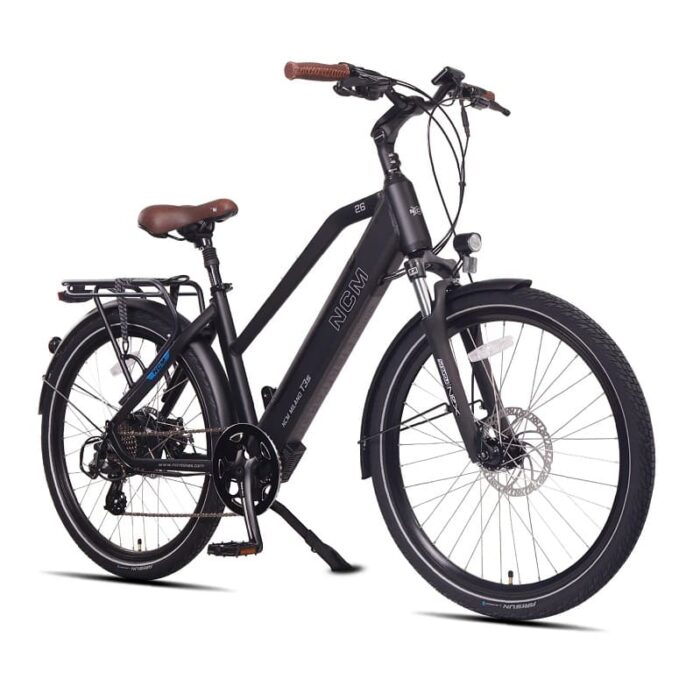Velo-Electrique-Trekking-NCM-T3s-2.jpg