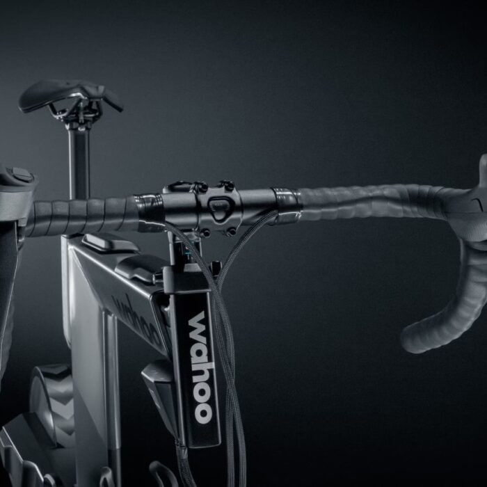 Velo-dInterieur-Wahoo-Fitness-Kickr-Bike-V2-4_260.jpeg