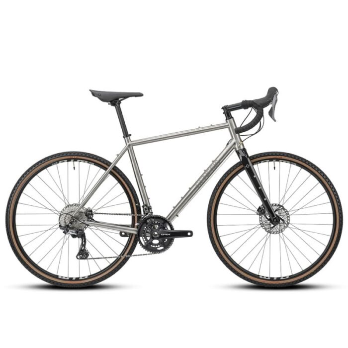 Velo-gravel-Genesis-Croix-de-Fer-Titane.jpg